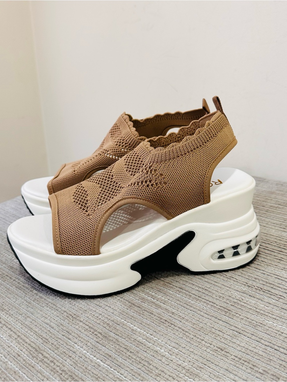 RONGEN Women's Platform Wedge Sandals Size US 9.5 (EU 40) Brown Sport Shoes NWOT